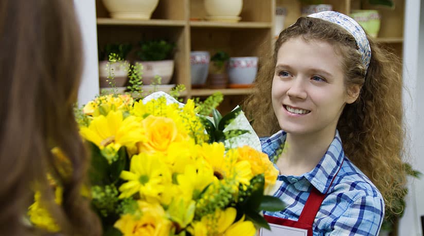 For Women's Day: Is the Female Customer Shopping Experience Different from Men's?